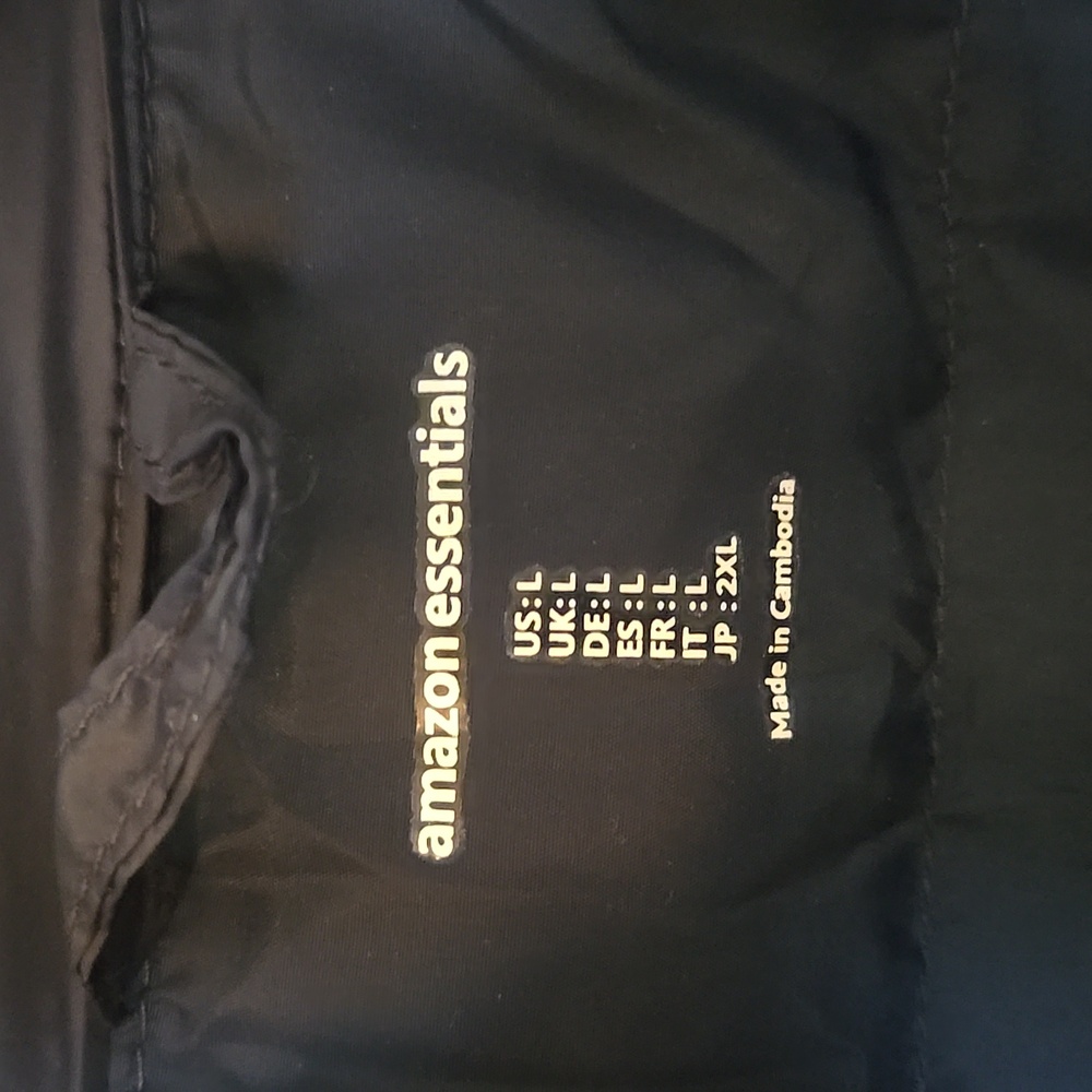Amazon Essentials | NWOT Navy Packable Puffer Jac… - image 10